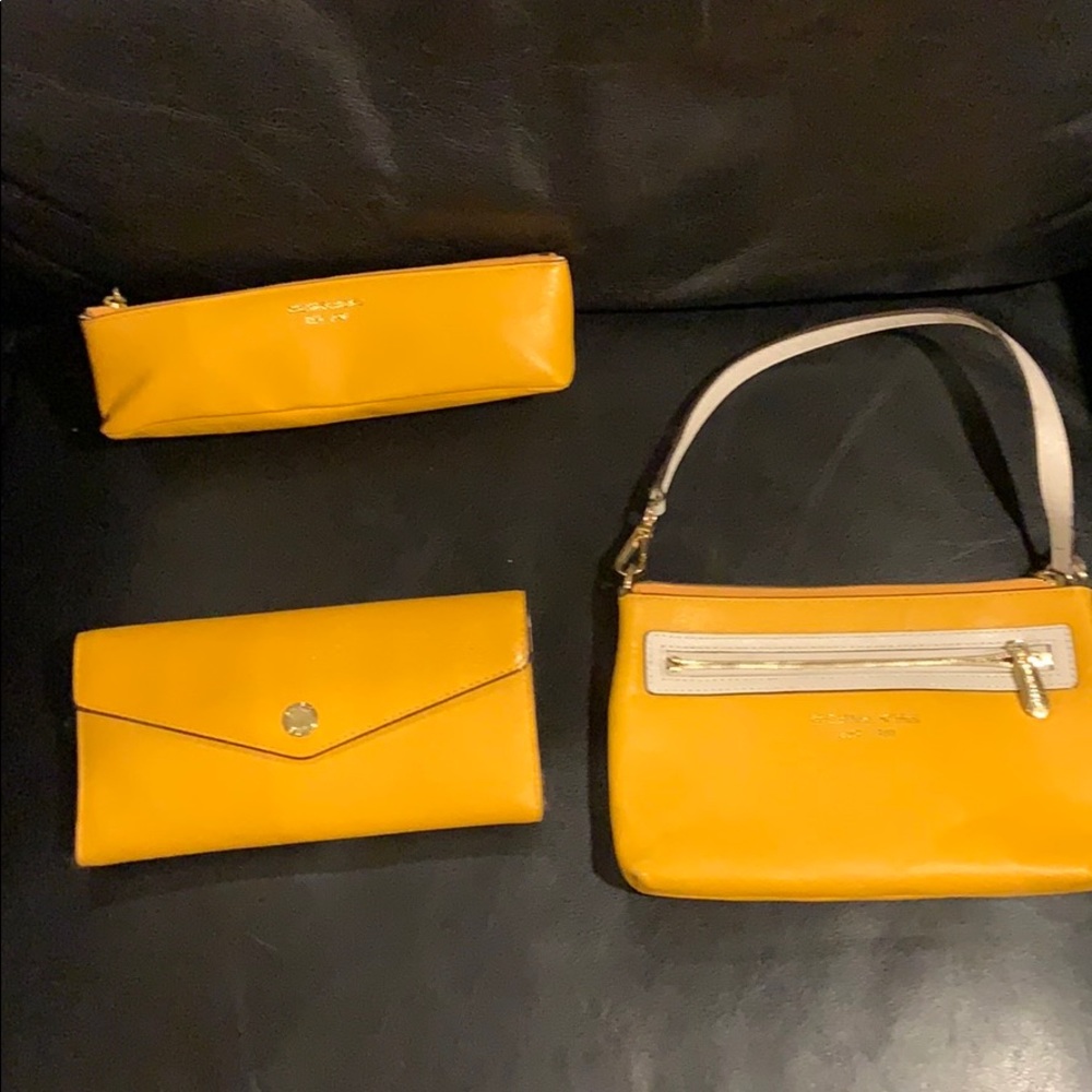 Authentic Michael Kors - image 1
